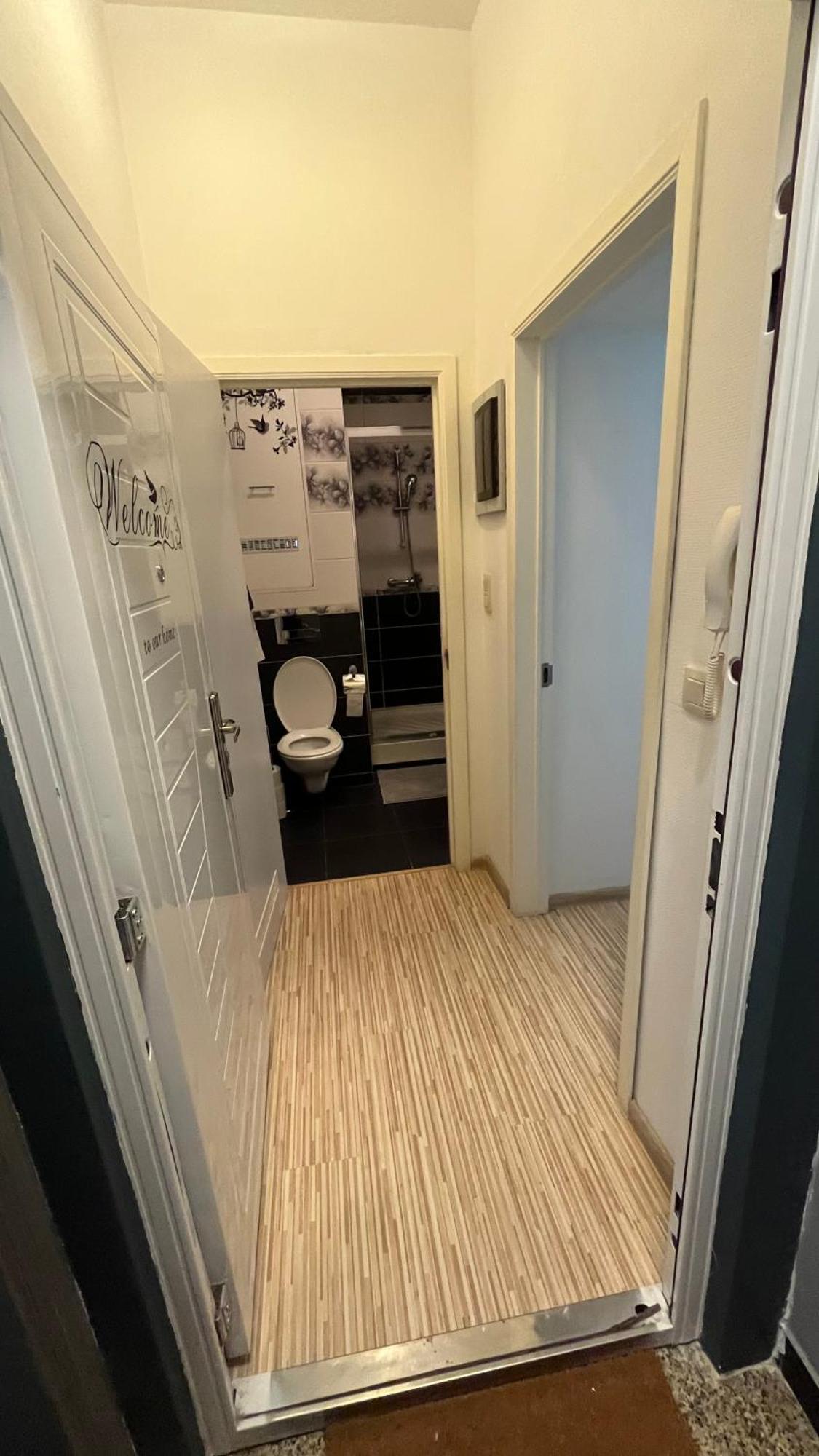 Two Bedroom Flat - Hyper Center Брюксел Екстериор снимка